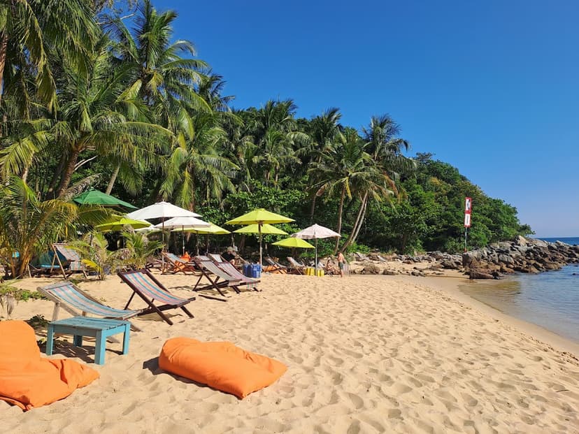 Bai Chong Beach (Cu Lao Cham)