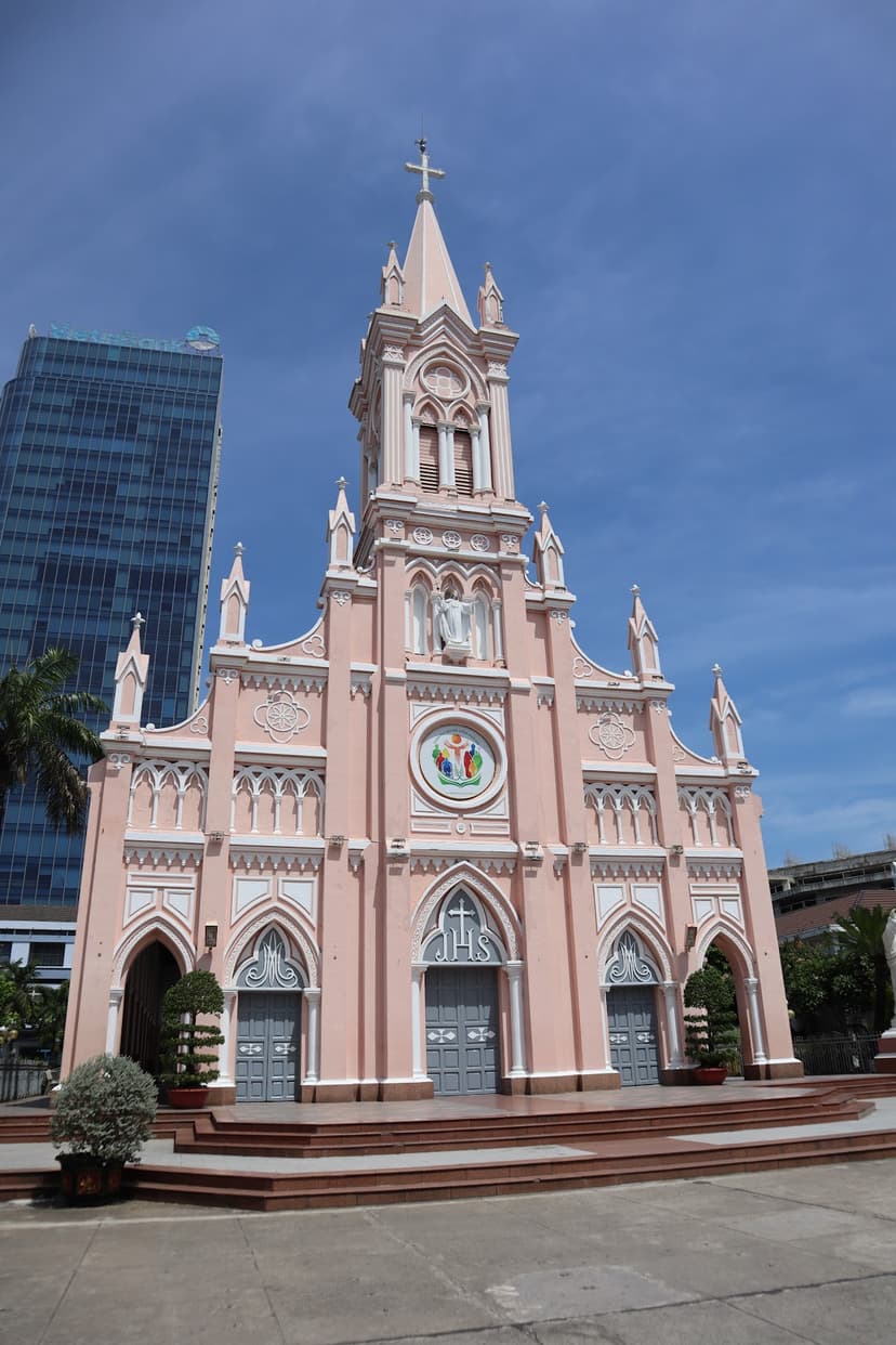 Da Nang Cathedral (Con Ga)