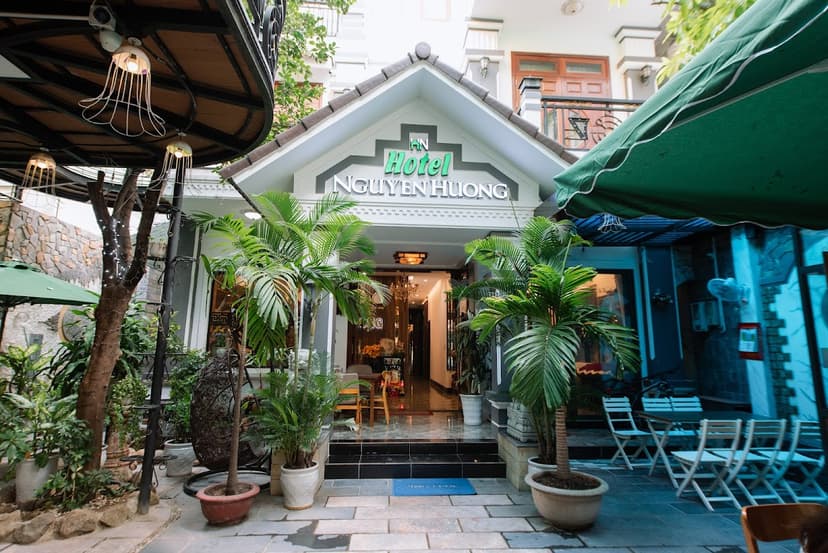 Hotel Huong