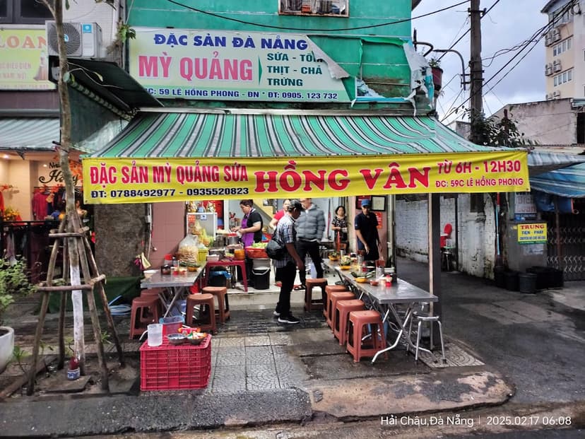 My Quang Sua Hong Van
