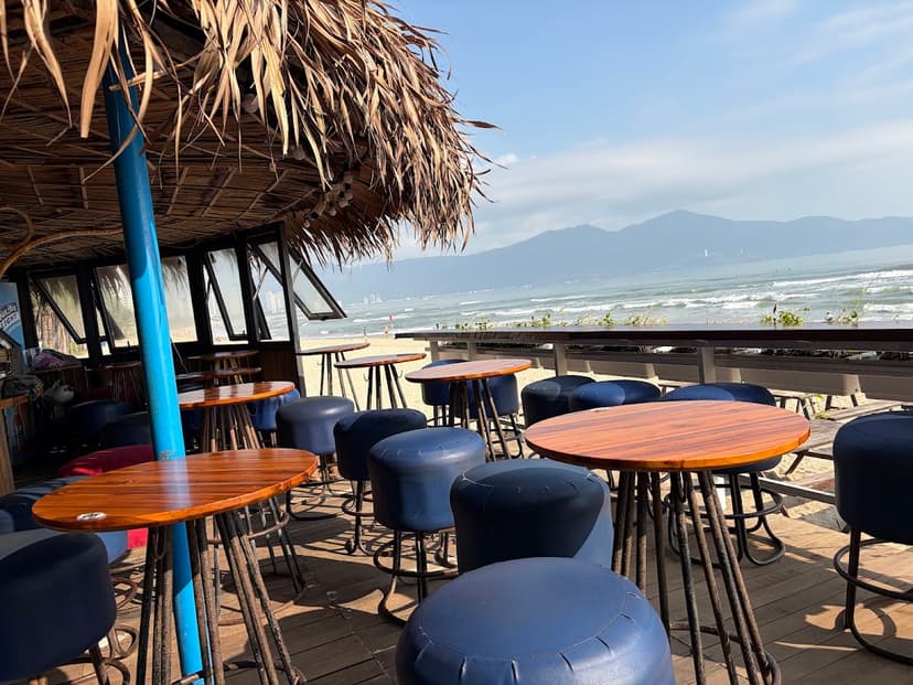 Paradise Beach Bar