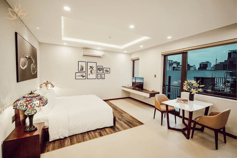 Tashi Park View Hotel & Apartment