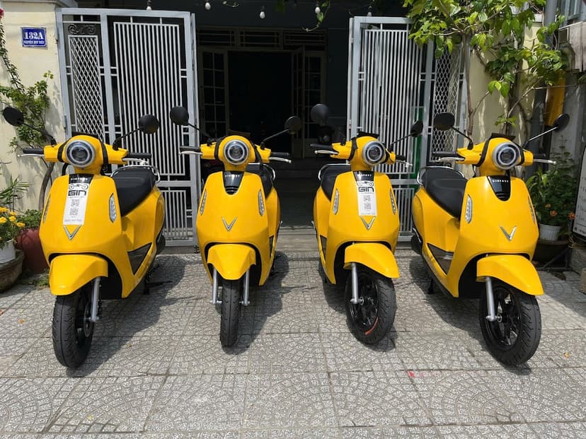 Gin Electric motorbikes RENTAL