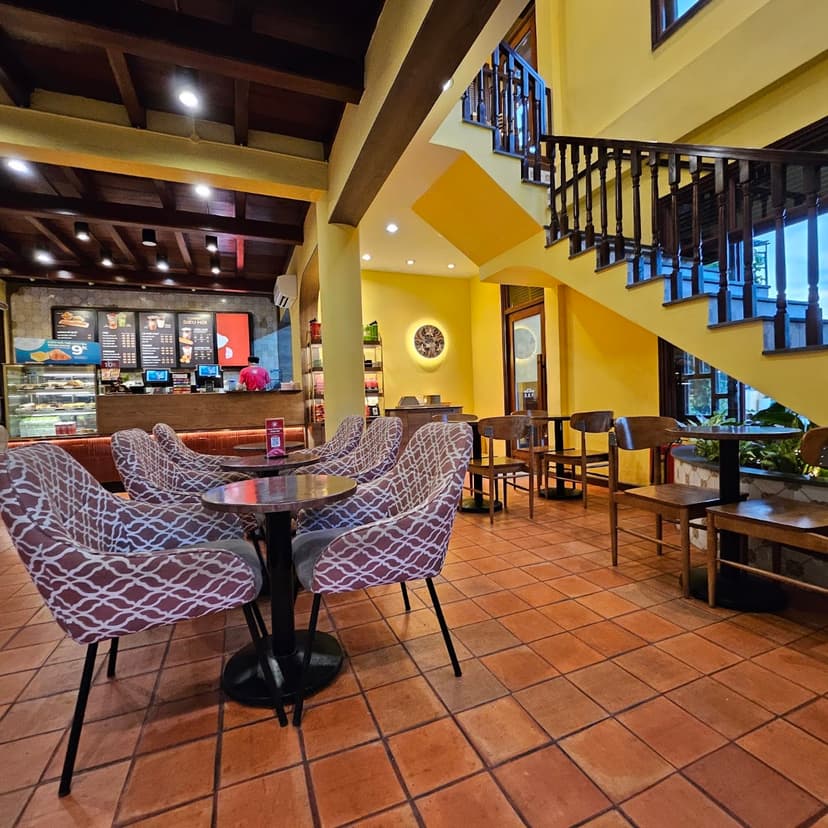 Highlands Coffee