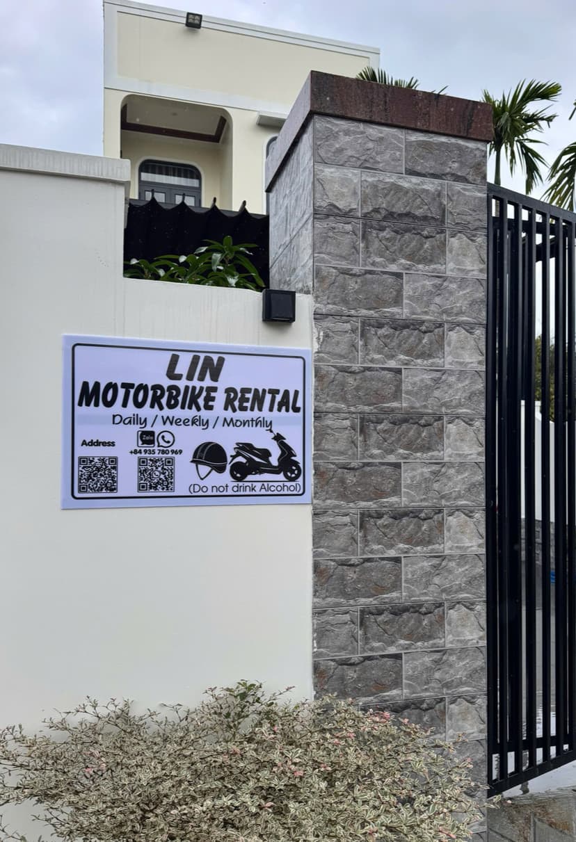 Lin motorbike rental in Hoi An