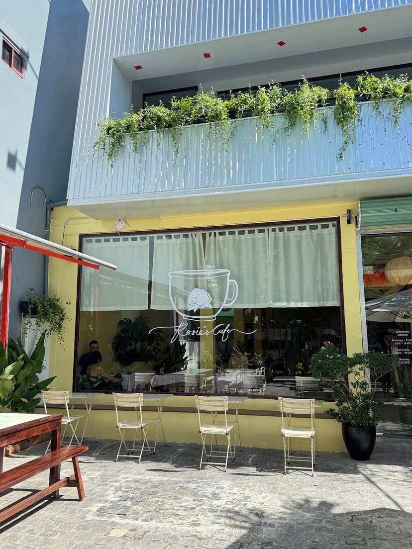 Rosie's Cafe