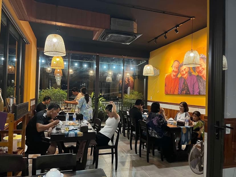 Sua Cafe Vegan Food (Cafe Sữa)